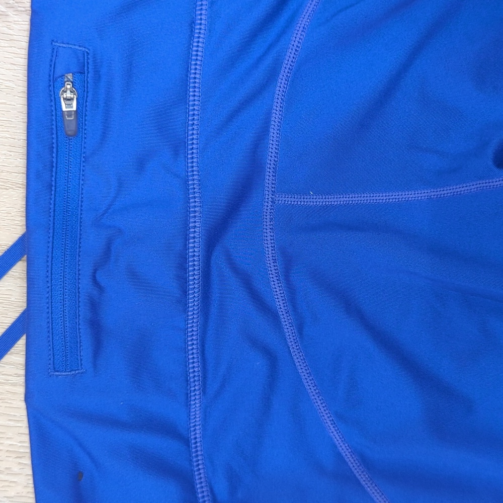 Nike - Picture 10 of 12